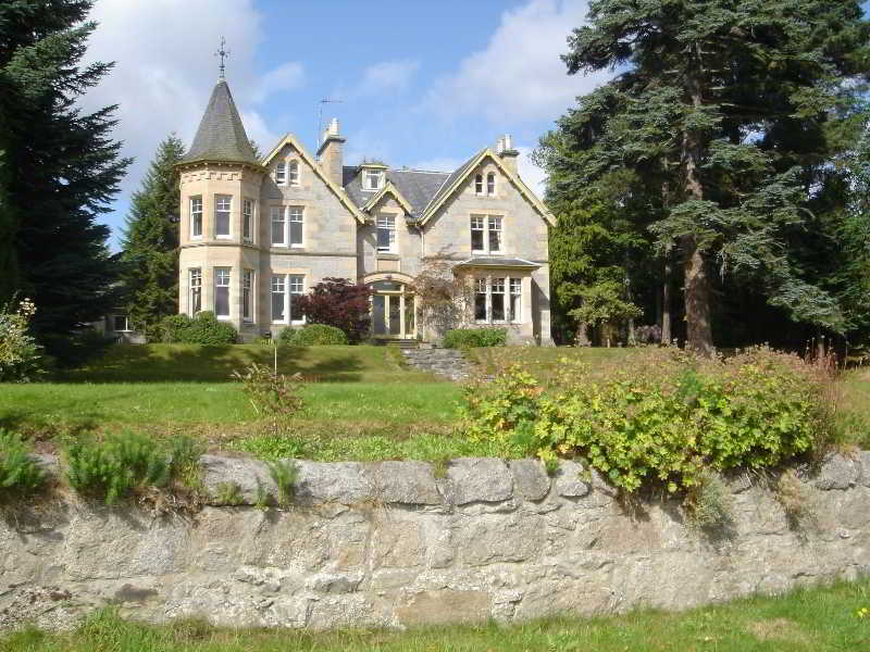 Tigh Na Sgiath Country House Hotel Grantown-on-Spey Экстерьер фото